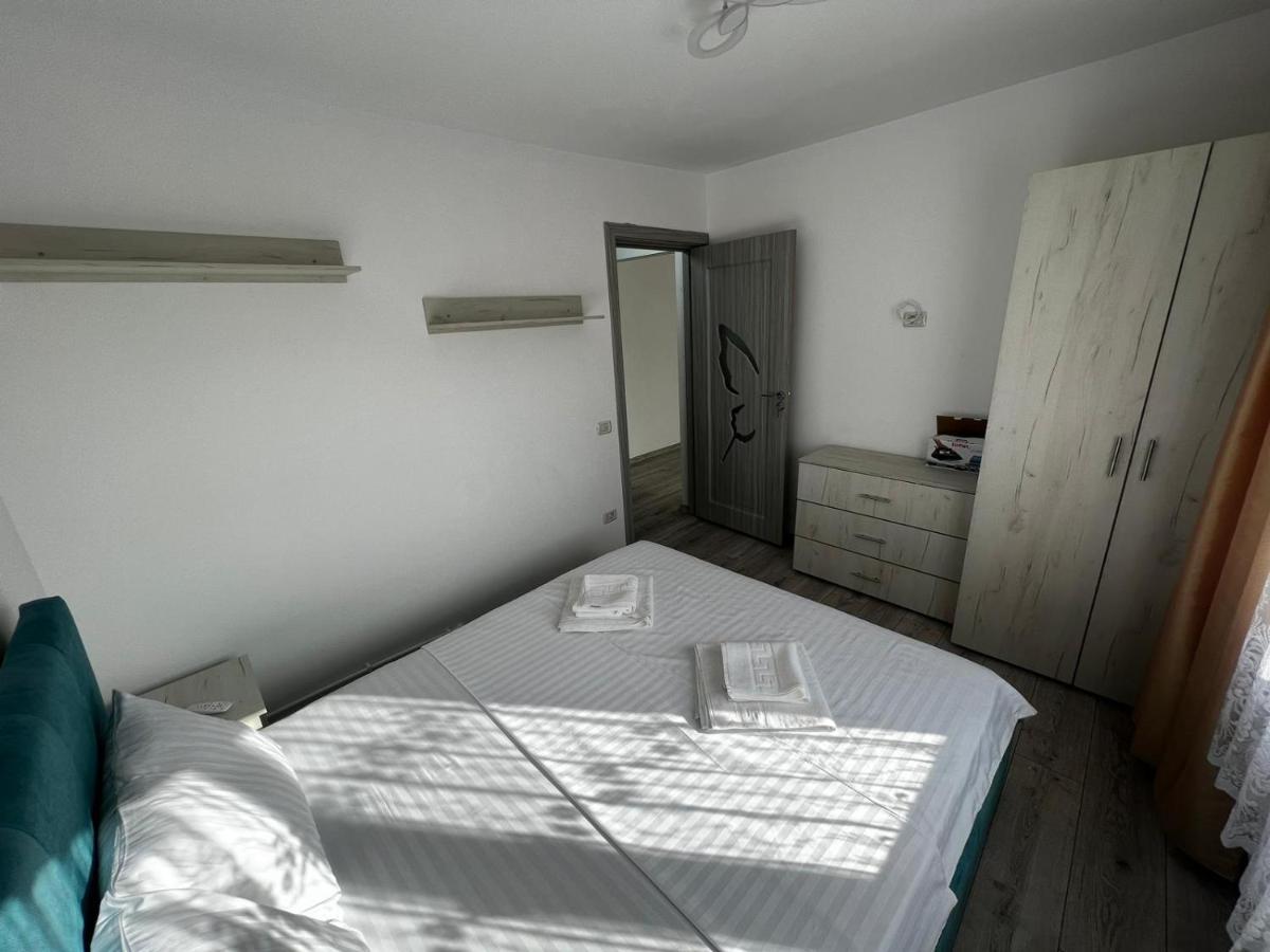 Cozy Urban Accommodation In Beautiful Suczawa Zewnętrze zdjęcie